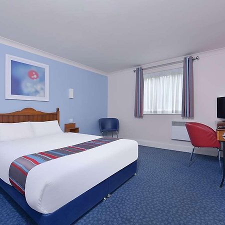 Travelodge Bromsgrove Marlbrook 객실 사진