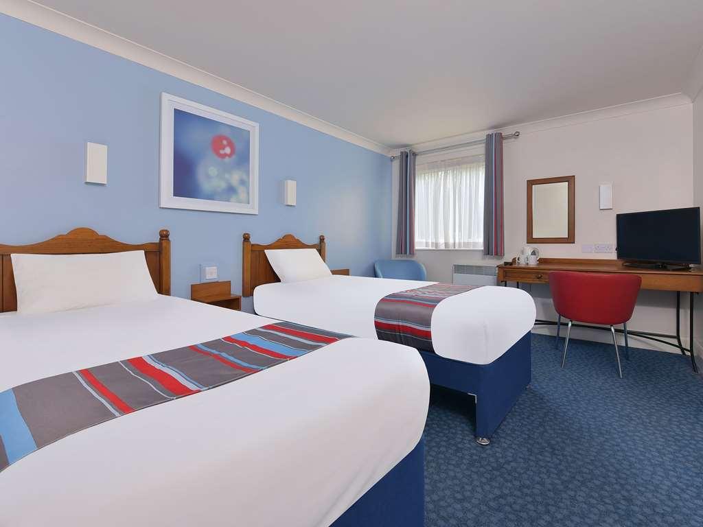 Travelodge Bromsgrove Marlbrook 객실 사진