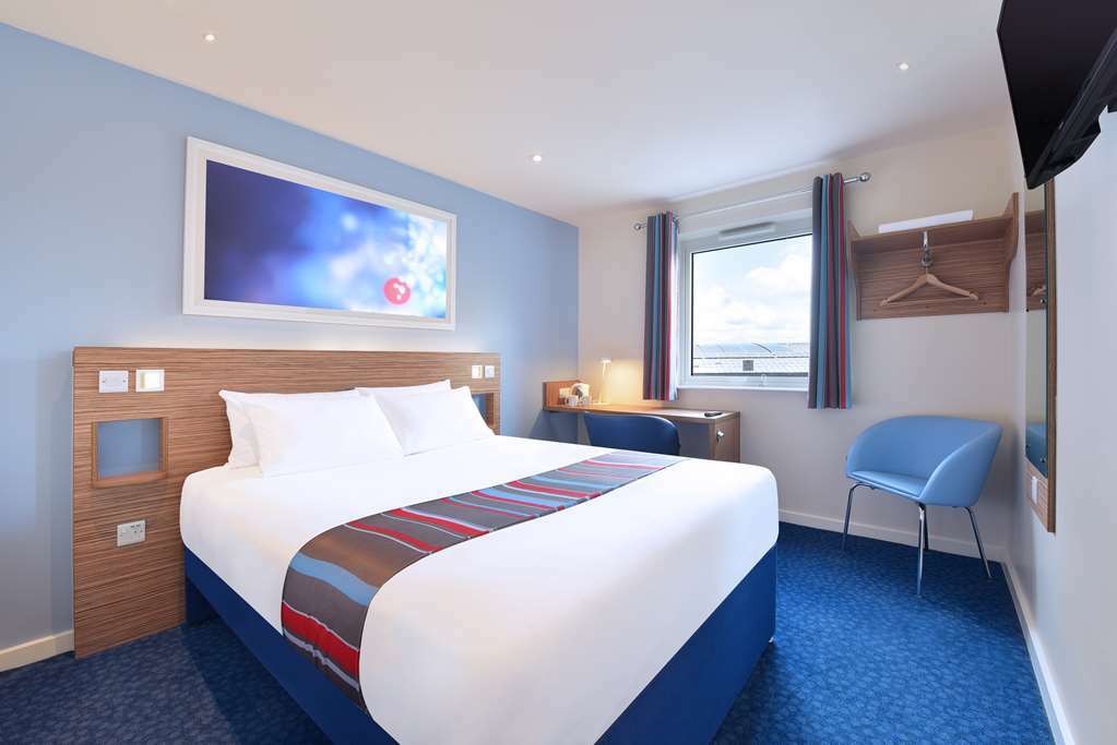 Travelodge Bromsgrove Marlbrook 객실 사진